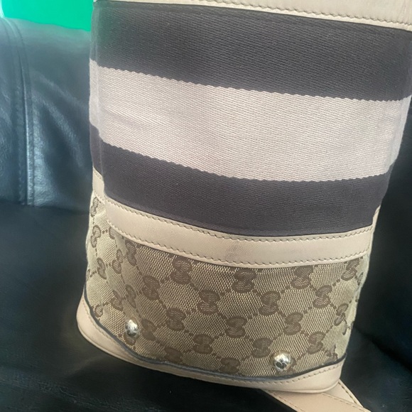 Gucci shoulder bag - Picture 10 of 14